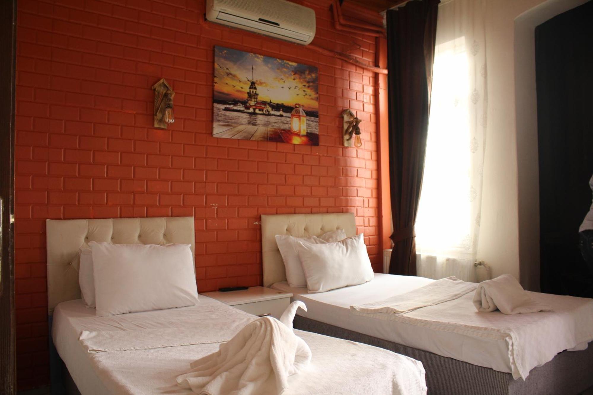 Taksim Bricktown Suite อิสตันบูล ภายนอก รูปภาพ
